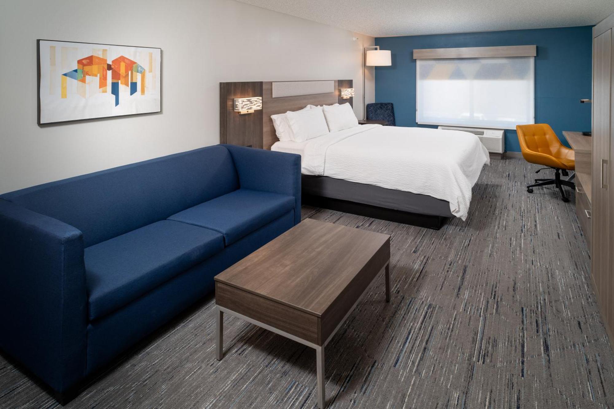 Holiday Inn Express & Suites Fairmont By Ihg Luaran gambar